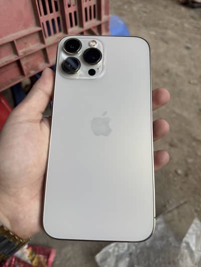 13 PRO MAX FACTORY UNLOCK 10/10 CONDITION