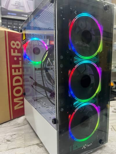 White Gaming Case 4 RGB Fans ke sath