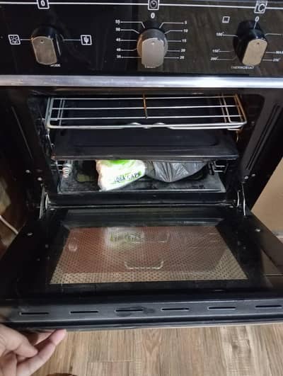 Canon Built In Oven-Gas Oven – Black