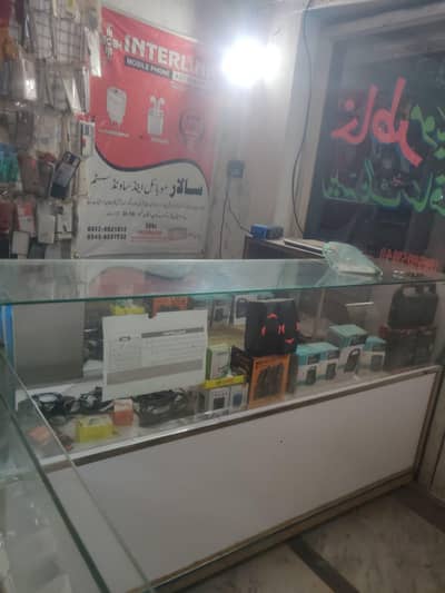 Mobile repairing table