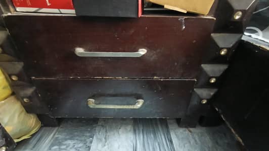 bed with side tables