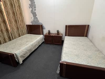 Single bed set with matresses