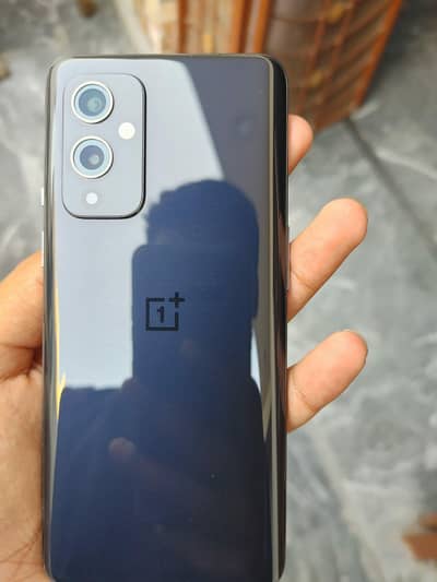 Oneplus 9 12gb RAM 256gb Storage