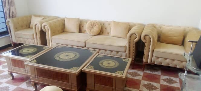 7 seater sofas set brand new condition available for sale