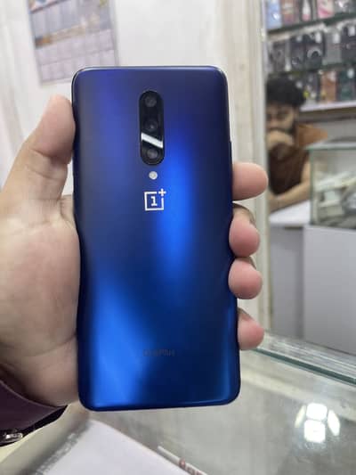 One plus 7 pro  8/256