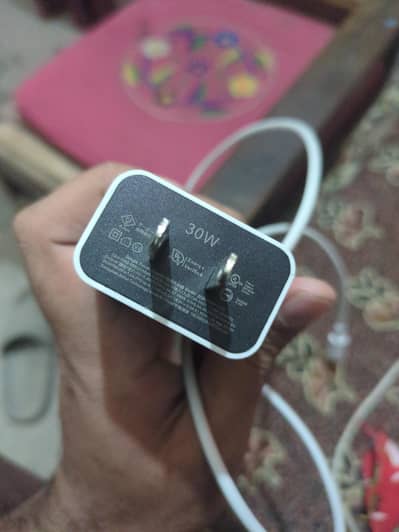 Google Charger 30 Watt