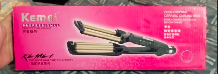 Kemei KM-2022 Hair Curling Ceramic 3 Barrel Clamp Curler