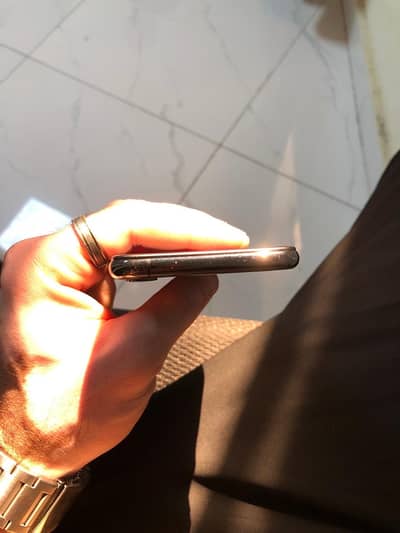 Iphone xs 256 PTA