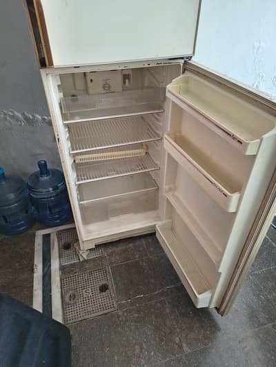 National no frost fridge for sale