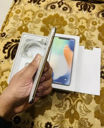 iphone x 256 GB my WhatsApp number 03 25 022 67 56