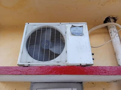 Mitsubishi 1 Ton AC