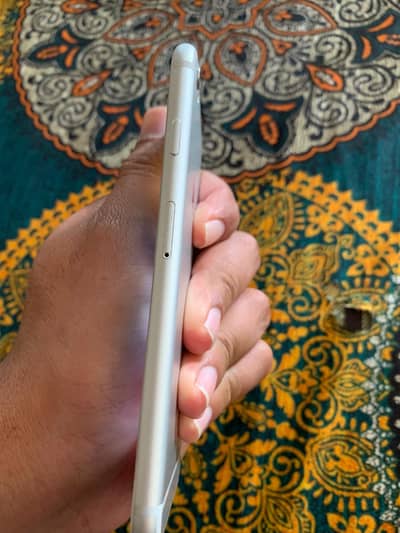 iPhone 6s 64 GB 2 months sim time