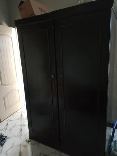 Almirah  2 door wooden