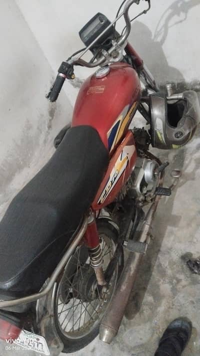 jis Bhai ko zarorat ho wo mery is number per rabbita ker sakta h