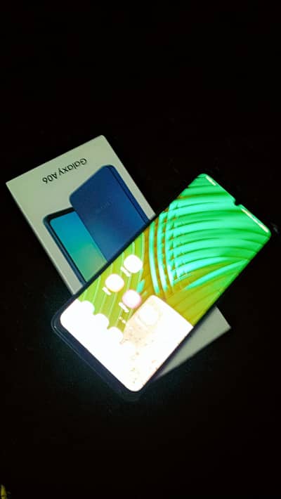 Galaxy A06 4/64, Like new, with Box and warrenty