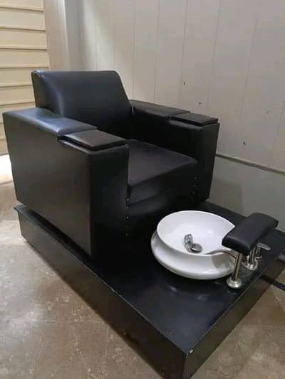 Mani Cure PADI Cure Sofa Set With Wooden Ramp Attached wash basin