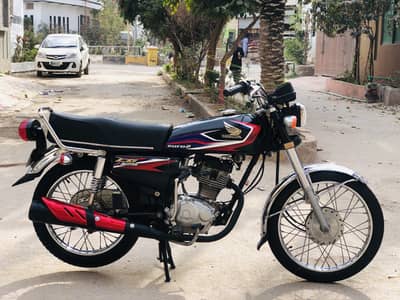 Honda CG-125 (Model 2017) Total Genuine