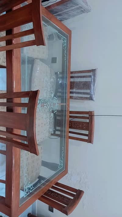 Dining table with 6 chairs