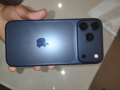 I phone 17 pro max