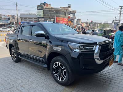 Rent A Car, Hiace Grand Cabin Lahore ,Travel, Events, Weddings, Tour