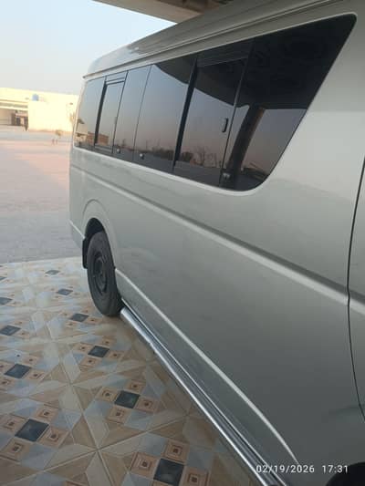 Toyota Hiace Trh214 dx