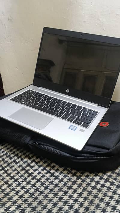 HP ProBook i5-8th 8GB 256GB