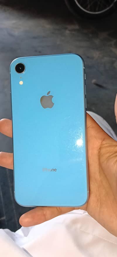 i phone xr pta official approved