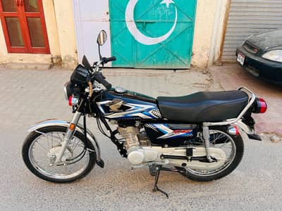 CG 125 24/25 One Hand used bike