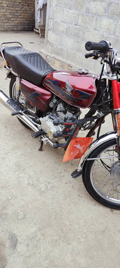 Honda || CG 125 || Edition || Model 2012
