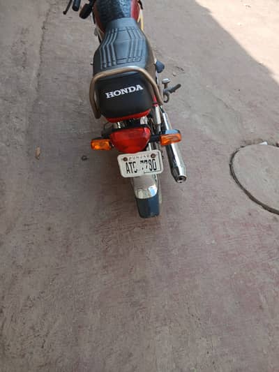 cd 70 road prince bike All ok new battery