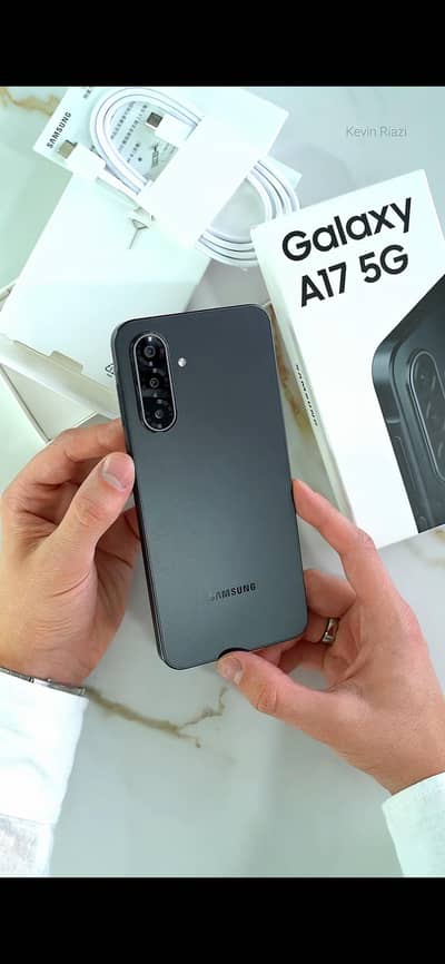 Samsung A17  8,256 gb  ( lush brand new condition)
