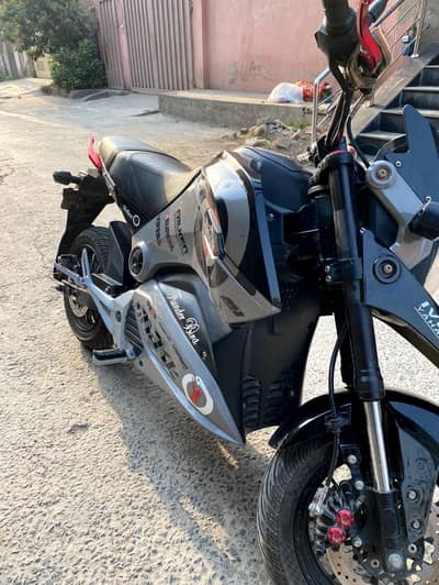 E-Turbo Thunderbird Electric Bike for Sale – Excellent Condition