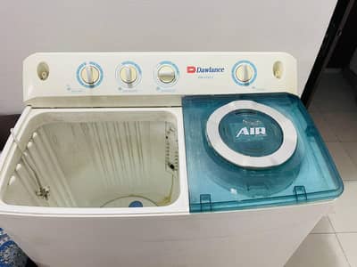 Dawlance washing machine and dryer very good Condition