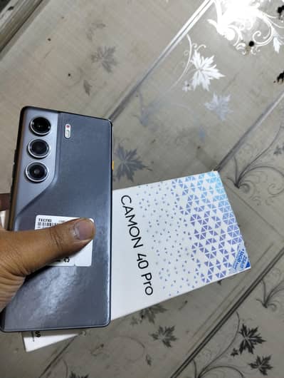 Tecno camon 40 pro 8/256gb 6maa warranty
