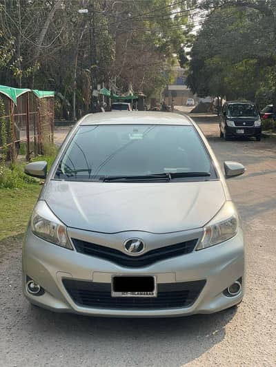 Toyota Vitz 2013/2016 Fine condition