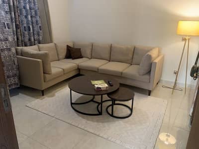 L shaped sofa. Excellent condition.