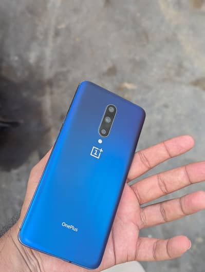 One plus 7 pro 10by9 condition Al ok in working 90fps in pubg