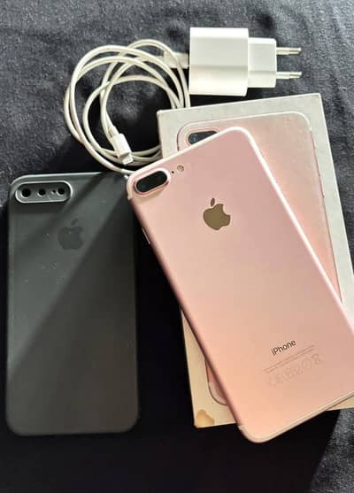 iphone 7 plus 128 GB my WhatsApp number 03 25 022 67 56