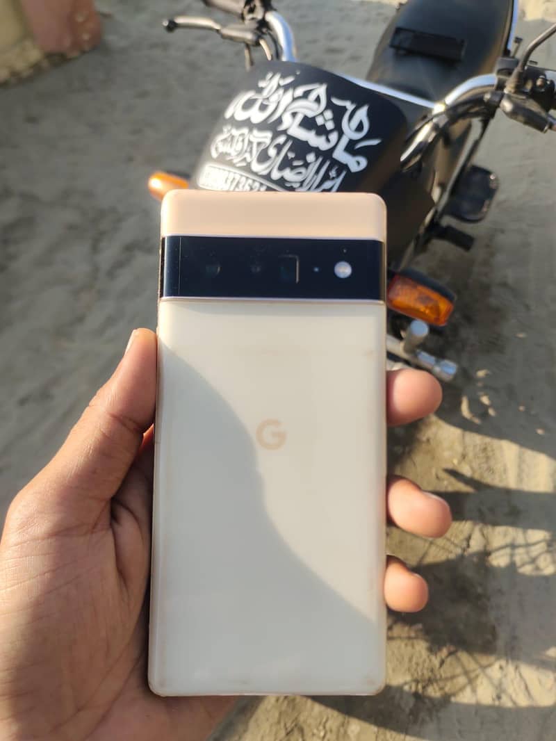 GOOGLE PIXEL 6PRO 4