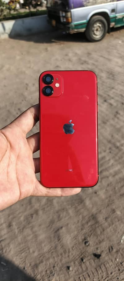 iPhone 11 64Gb  Water pack 10.10