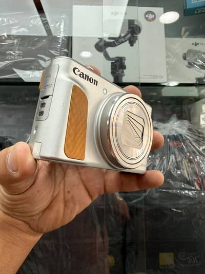 Canon PowerShot SX740 HS Camera for Sale