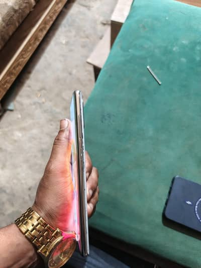 sumsung a71 ram 8gb or 128 GB room