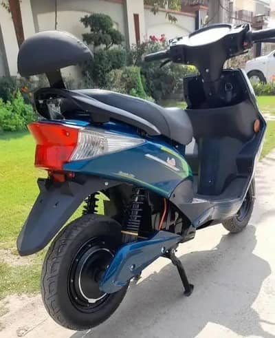 electric Scooty