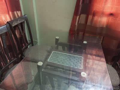 4 seated chinnioti dinning urgent