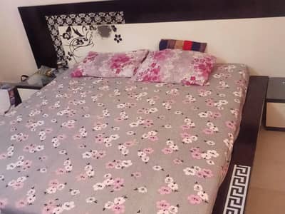 3 piece room set heavy wood