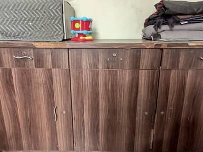 side board urgent sale