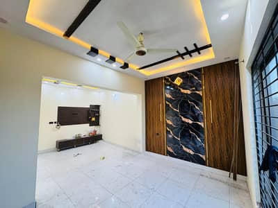 05 Marla House Available for Rent