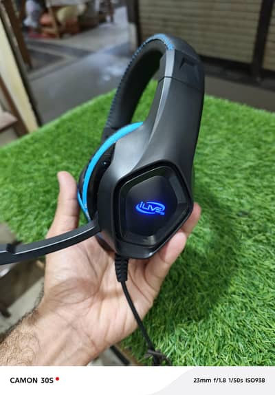 iLive IAHG19B IAHG19B Gaming Headphones, Black, Standard UK imported