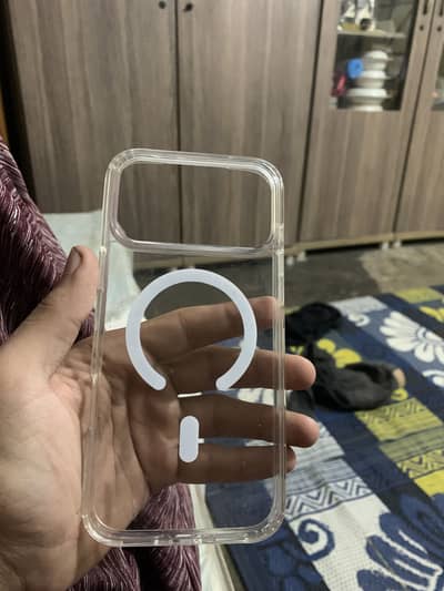 Iphone 17 pro max cover
