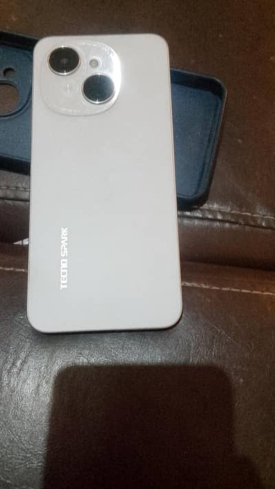 Tecno spark go 1